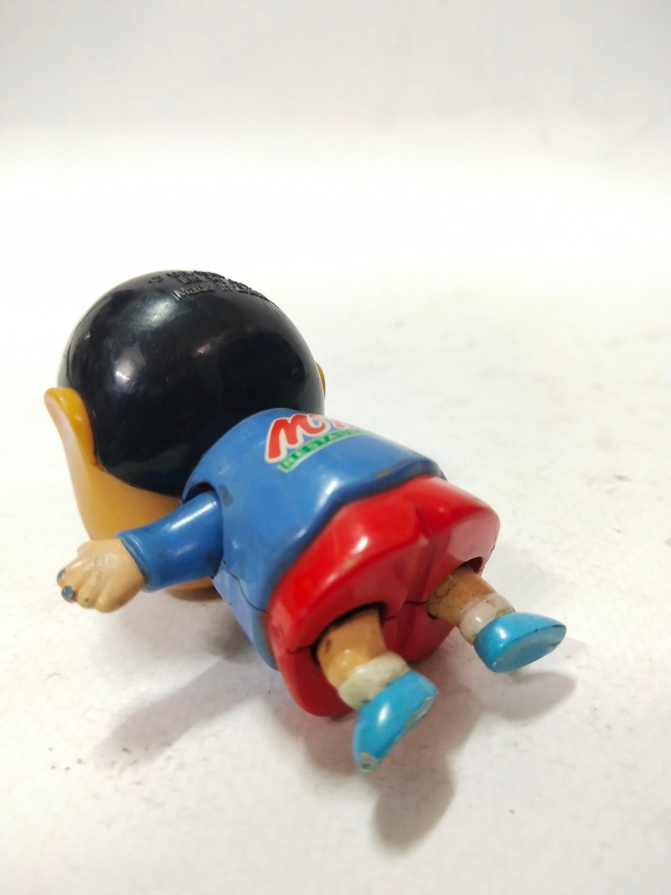 ตุ่นพลาสติก ชินจัง พรีเมี่ยม สุกี้MK งานเก่าเก็บสะสม มือสองตามสภาพ มีรอยบ้าง