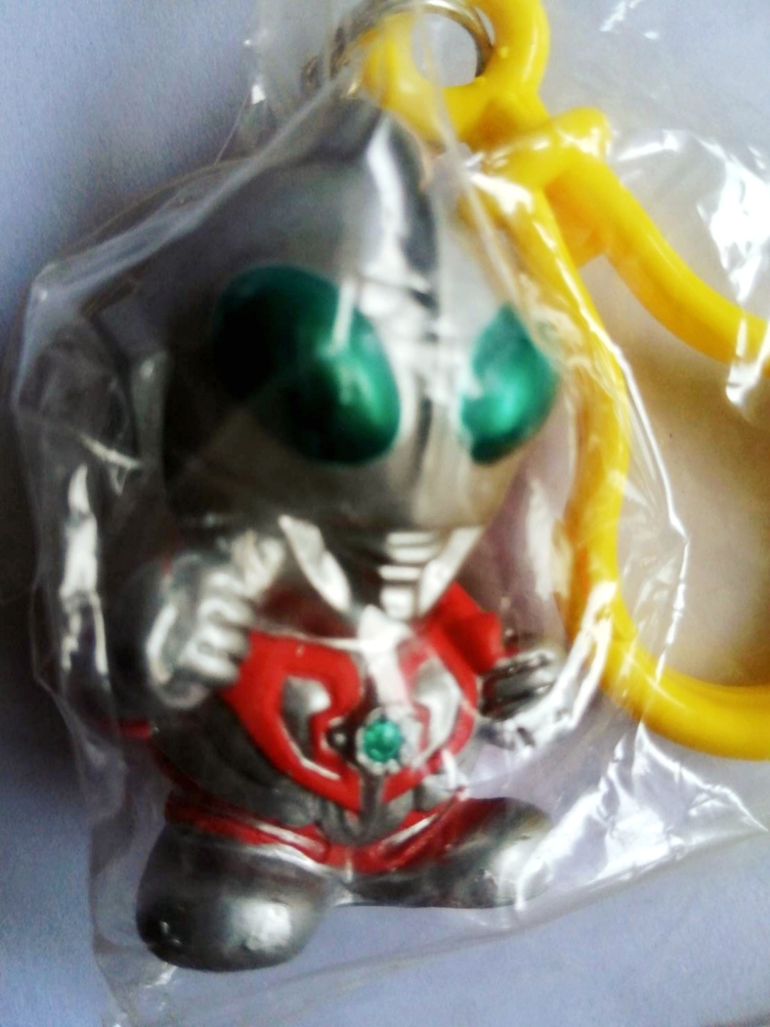 พวงกุญแจ อุลตร้าแมน มิลเลเนี่ยมUltraman Millenium Key Chain: เหลือง,แดง Red or Yellow