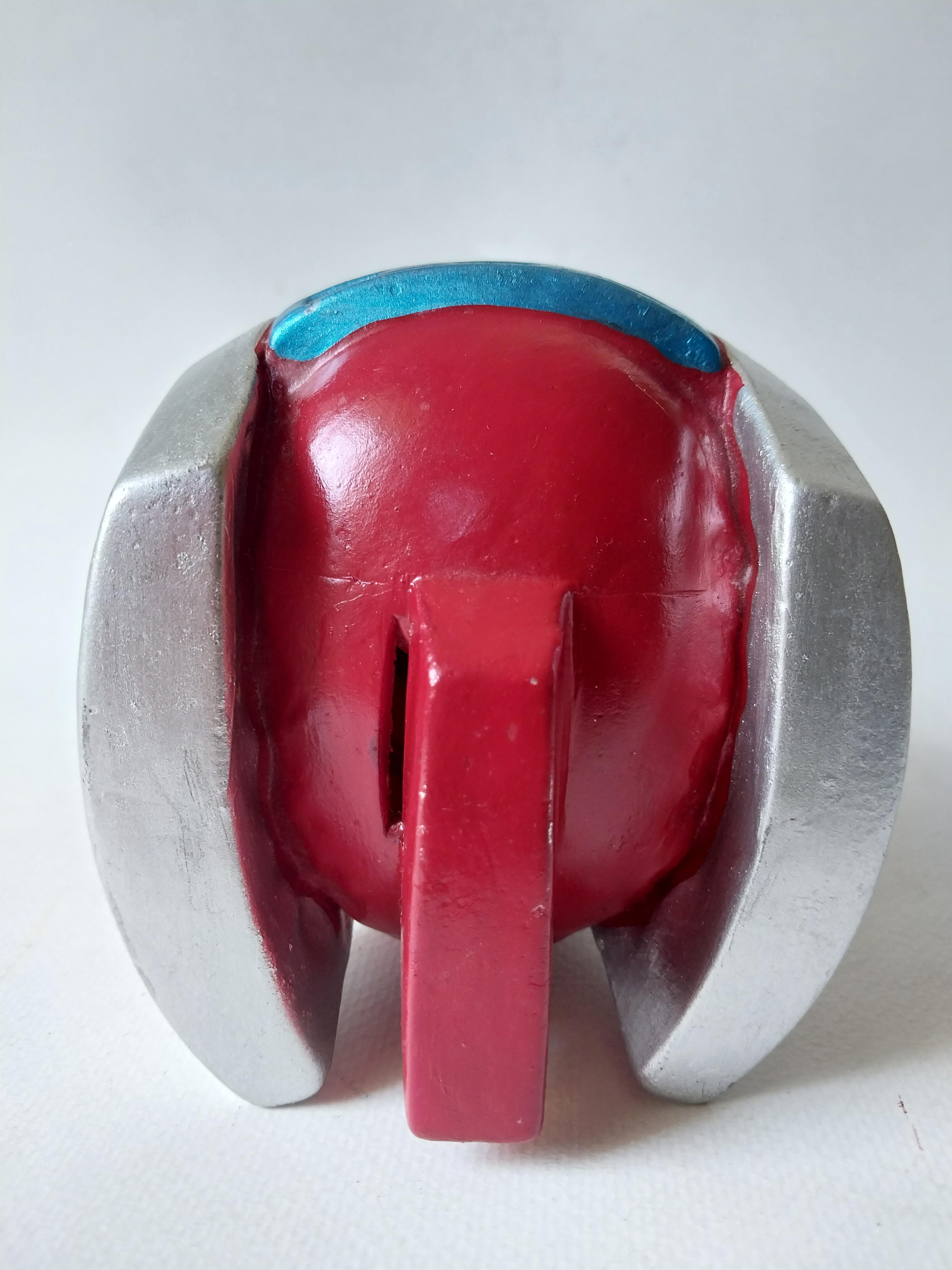 มีหลายภาพ,มีตำหนิ หุ่นแซด หุ่นz กระปุกออมสินงานซอฟแข็ง ชนาด 6นิ้ว