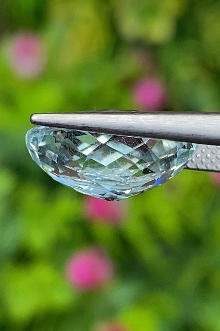 พลอย อความารีน Aquamarine 6.02 กะรัต (Cts.) พลอยแท้ อัญมณีมงคลประจําวันเกิด เครื่องประดับพลอย