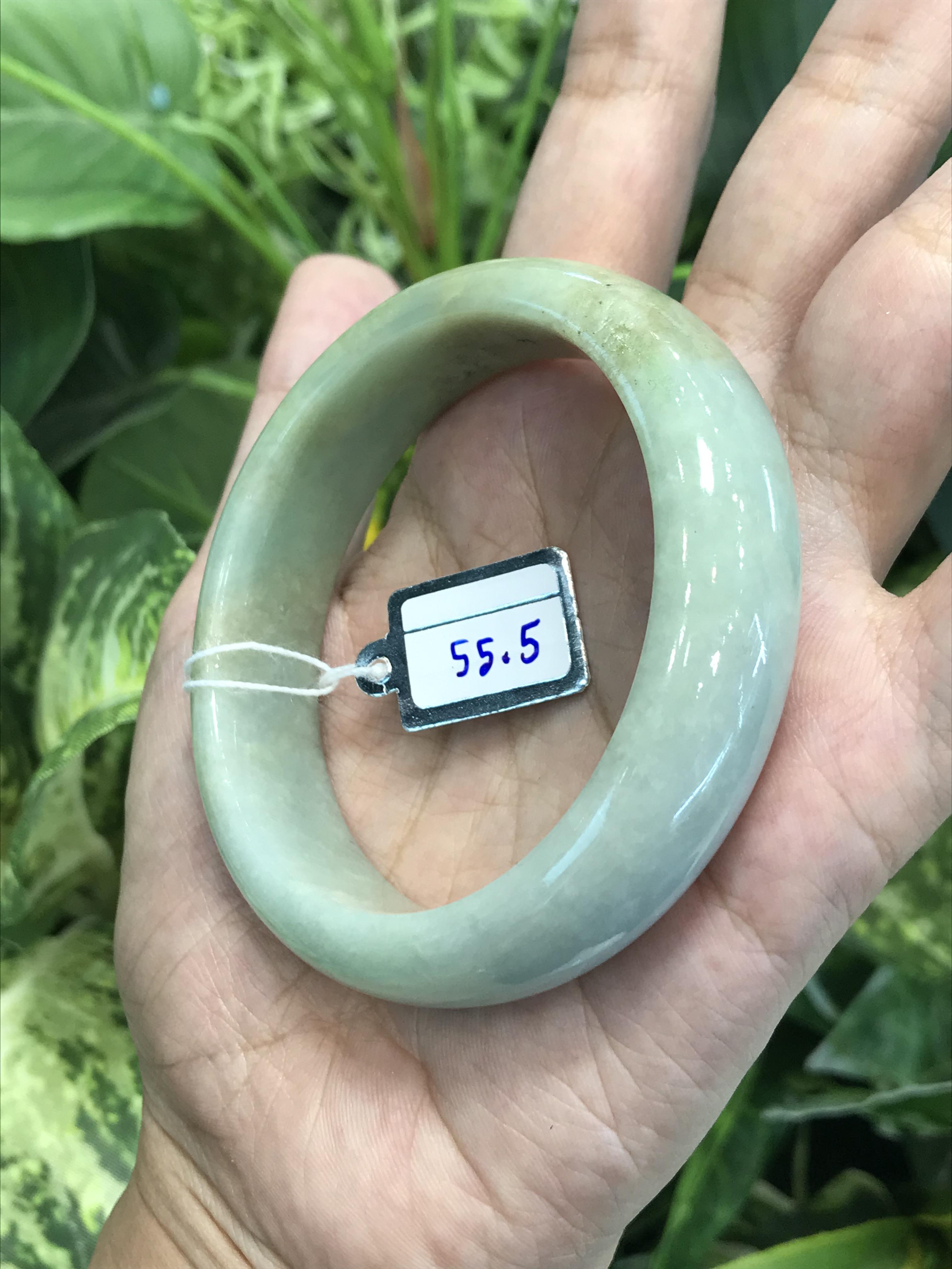 หยก พม่า แท้ Jade กำไลหยก 55.5 มม. (Jade bracelet) พม่า (Myanmar)