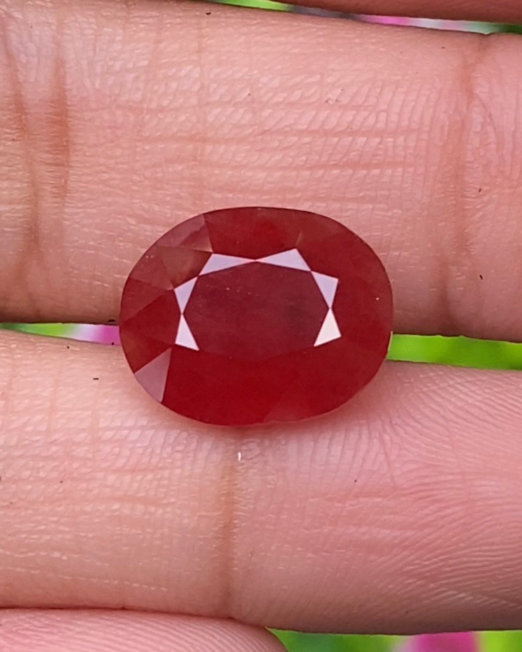 พลอย ทับทิม ซองเจีย (Songea Ruby Sapphire) 8.08 กะรัต (Cts.) พร้อมใบเซอร์ (With Certificate) พลอยแท้ อัญมณีมงคลประจําวันเกิด เครื่องประดับพลอย
