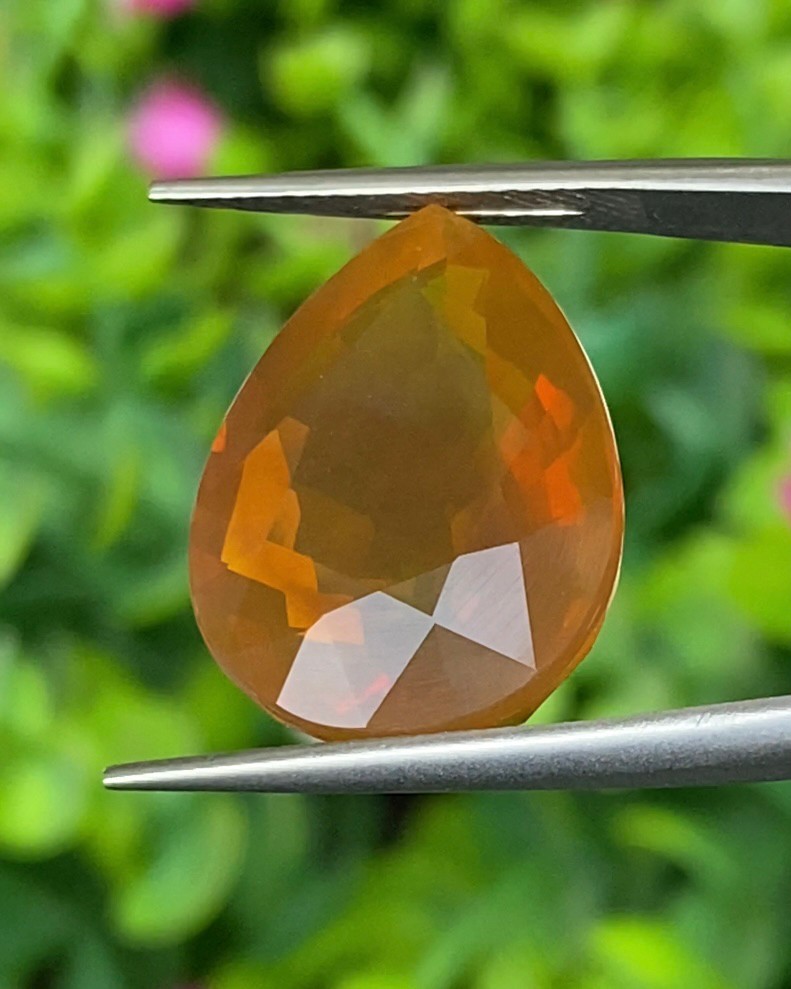 พลอย โอปอล Opal 12.04 กะรัต (Cts.) พลอยแท้ อัญมณีมงคลประจําวันเกิด เครื่องประดับพลอย