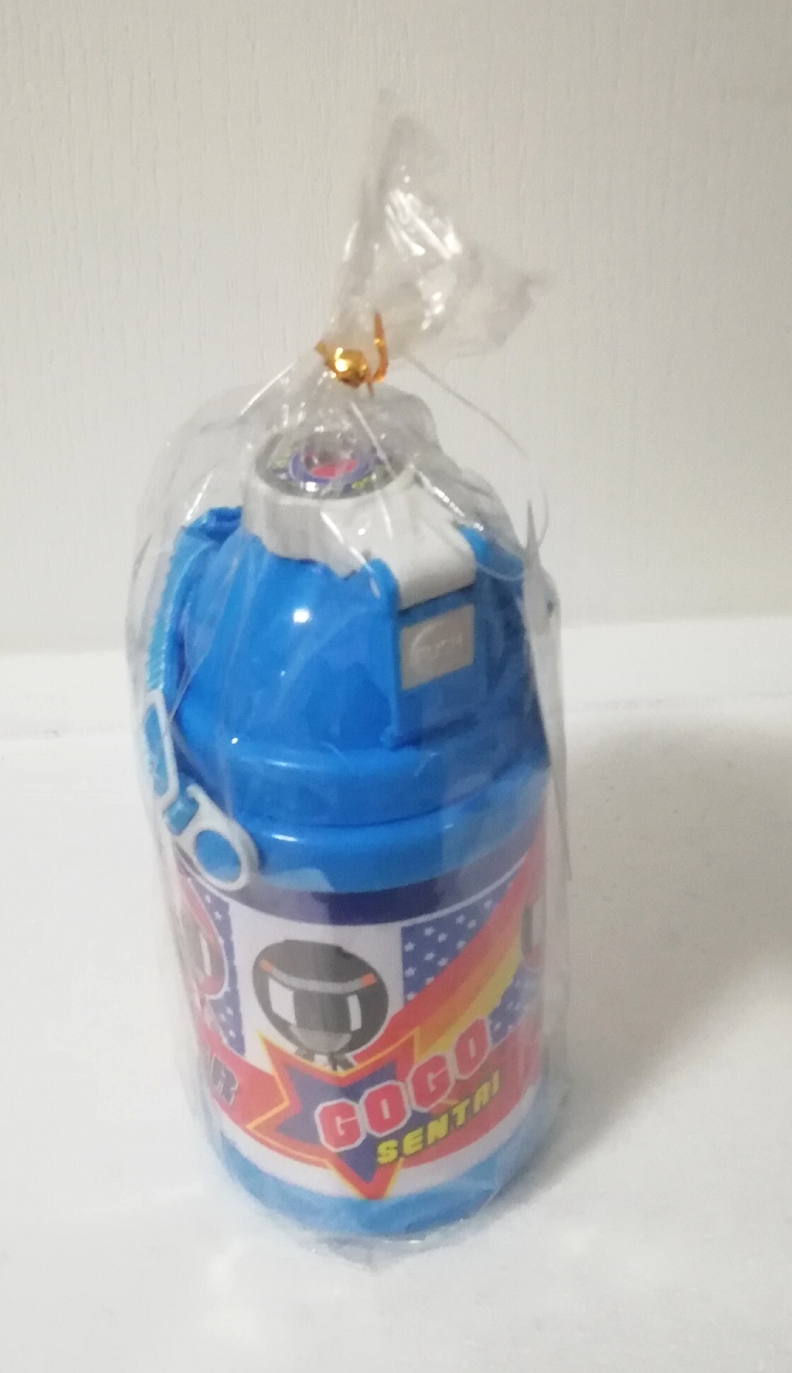 ของสะสมจากขบวนการ5สี "กระติกน้ำโบเคนเจอร์"'ของแท้