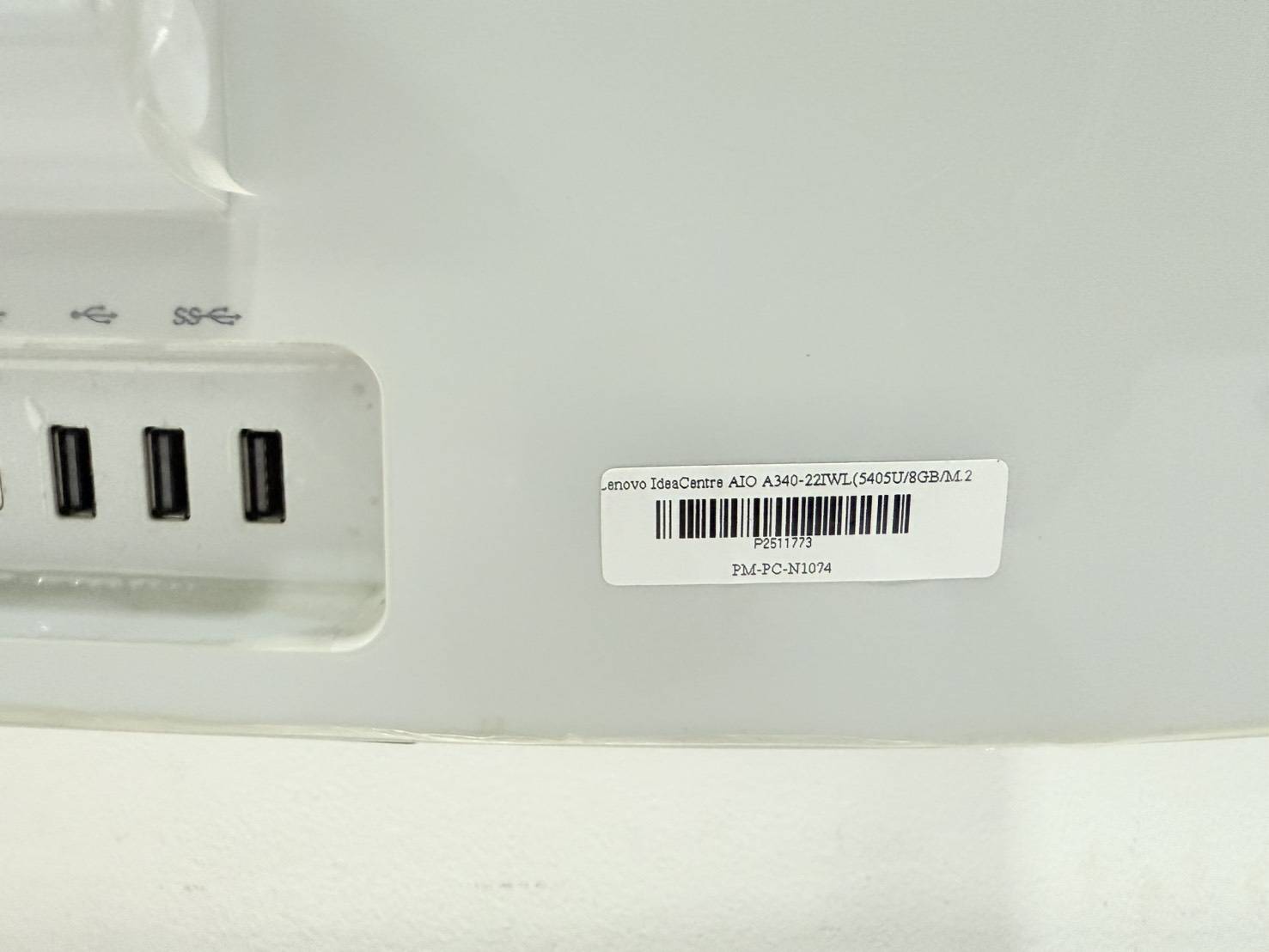 ALL-IN-ONE Lenovo IdeaCentre AIO A340-22IWL(5405U/8GB/M.2 256GB/1TB)+Adapter จอมีรอย ฟิล์มมุมจอถลอก