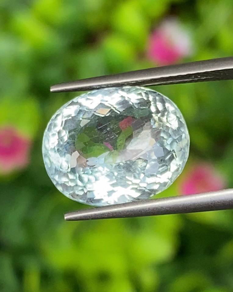 พลอย อความารีน Aquamarine 6.94 กะรัต (Cts.) พลอยแท้ อัญมณีมงคลประจําวันเกิด เครื่องประดับพลอย