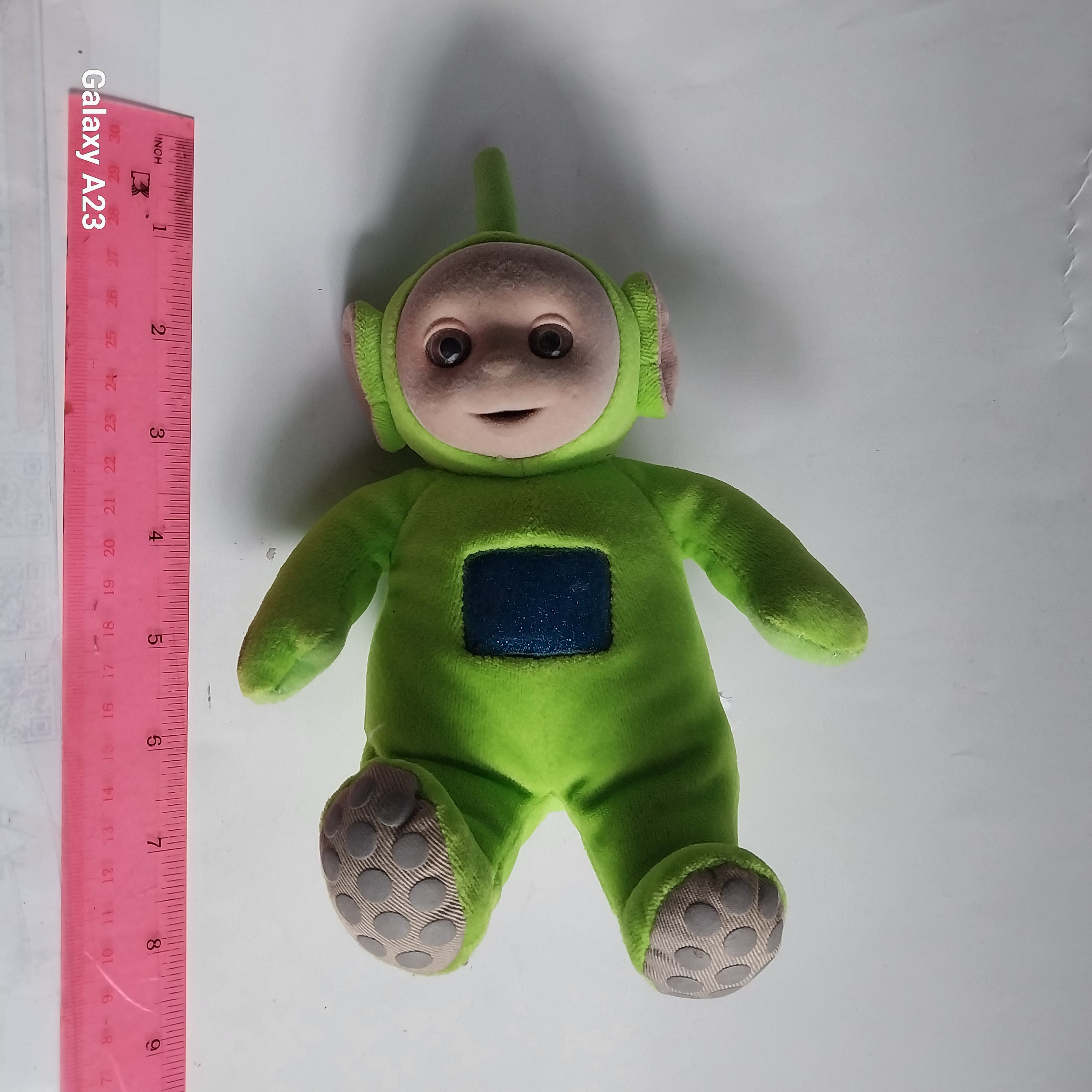 มีหลายภาพ เทเลทับบี้ เทเลทับบีส์ teletubbies สีเขียว ตัวเป็นผ้า มีตำหนิ โปรดดูทุกภาพ