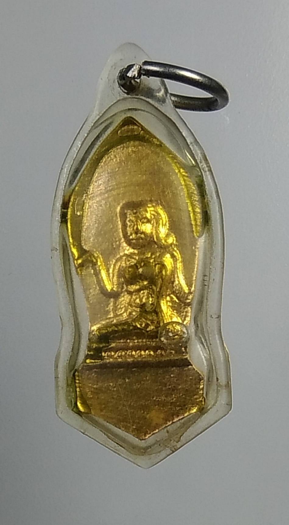 A815 เหรียญพระปางลีลา หลังนางกวัก พิมพ์เล็ก ไม่ทราบที่ครับ