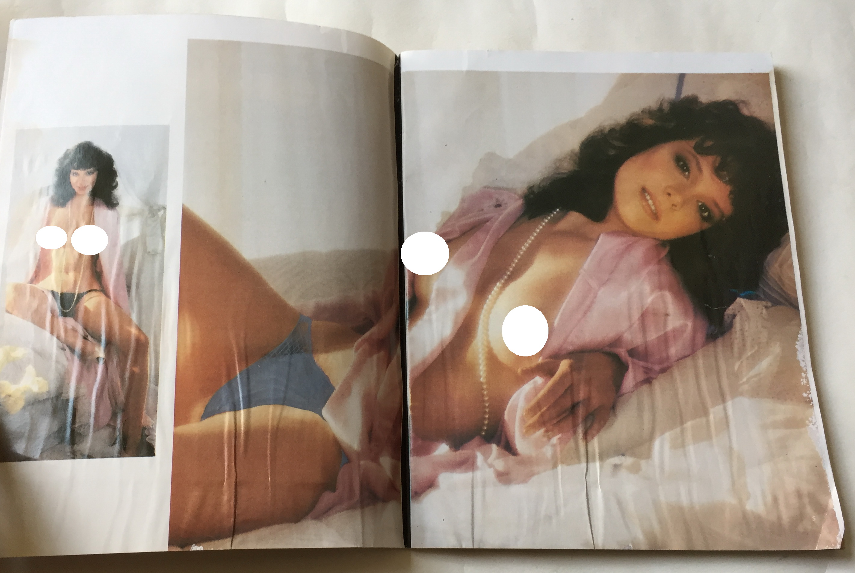 นิตยสารเพลย์บอยเก่าปกมีตำหนิตามภาพ ** ไม่มีของแถม Playboy ฉบับภาษาไทย ราคาปก 50 บาท