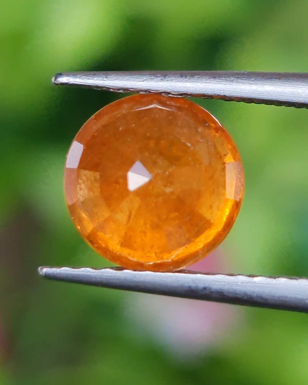 พลอย สเปสซาร์ไทต์ Spessartite Garnet 2.42 กะรัต Cts. พลอยแท้ อัญมณีมงคลประจําวันเกิด เครื่องประดับพลอย