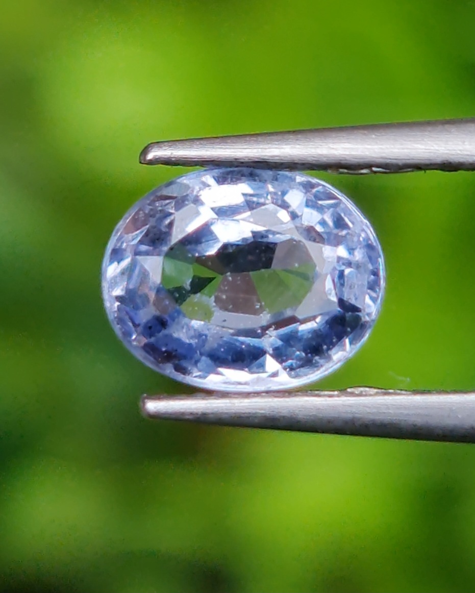 พลอย ไพลิน blue sapphire 0.89 กะรัต (Cts.) พลอยแท้ อัญมณีมงคลประจําวันเกิด เครื่องประดับพลอย