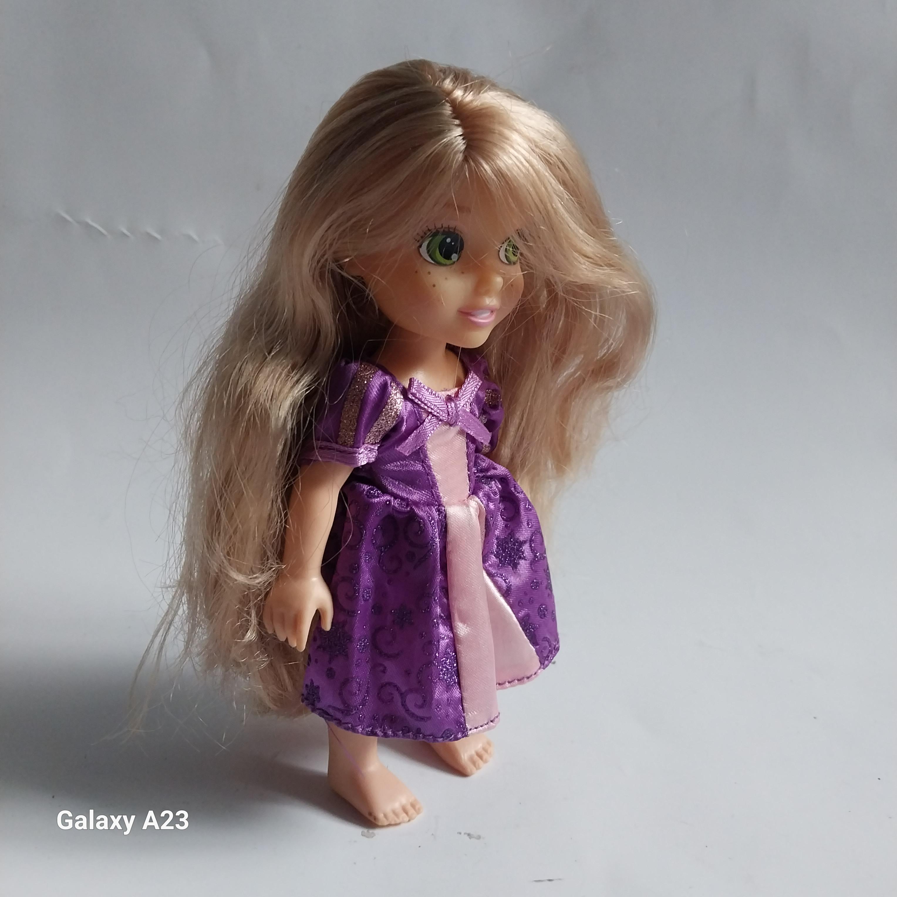 มีหลายภาพ ตุ๊กตาเจ้าหญิงราพันเซลเด็ก ของแท้ Disney ขนาด6"