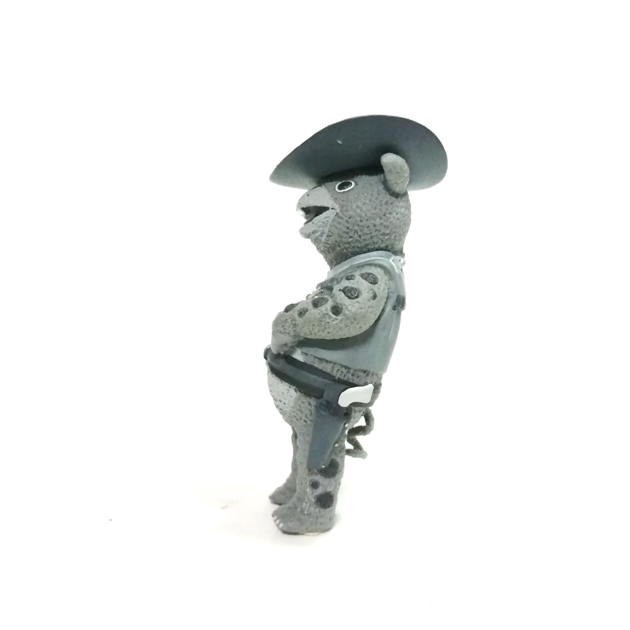 ซอฟแข็ง ไคจู บุสก้า สูง ราว3.5-4นิ้ว ขนาดตามรูป ทำสีเทา สภาพดี