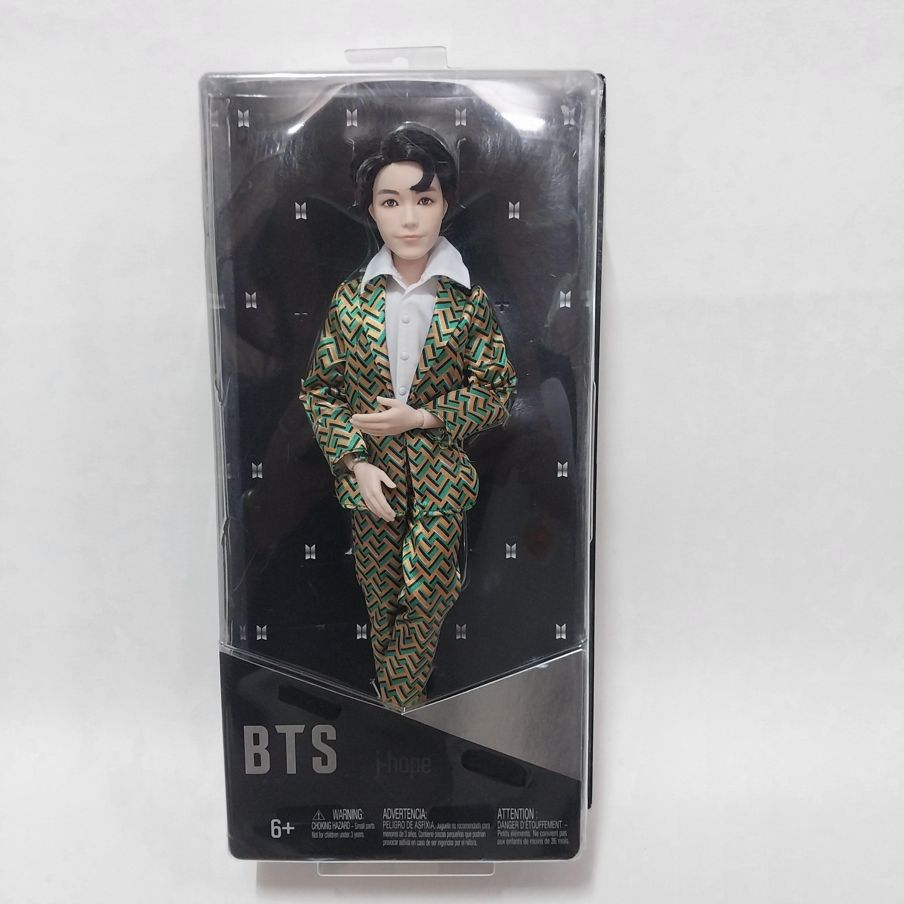 มีหลายภาพ มือ1 กล่องชำรุดบ้าง มีหลายภาพ ตุ๊กตาบอยแบรนด์เกาหลี BTS ของแท้แมทเทล