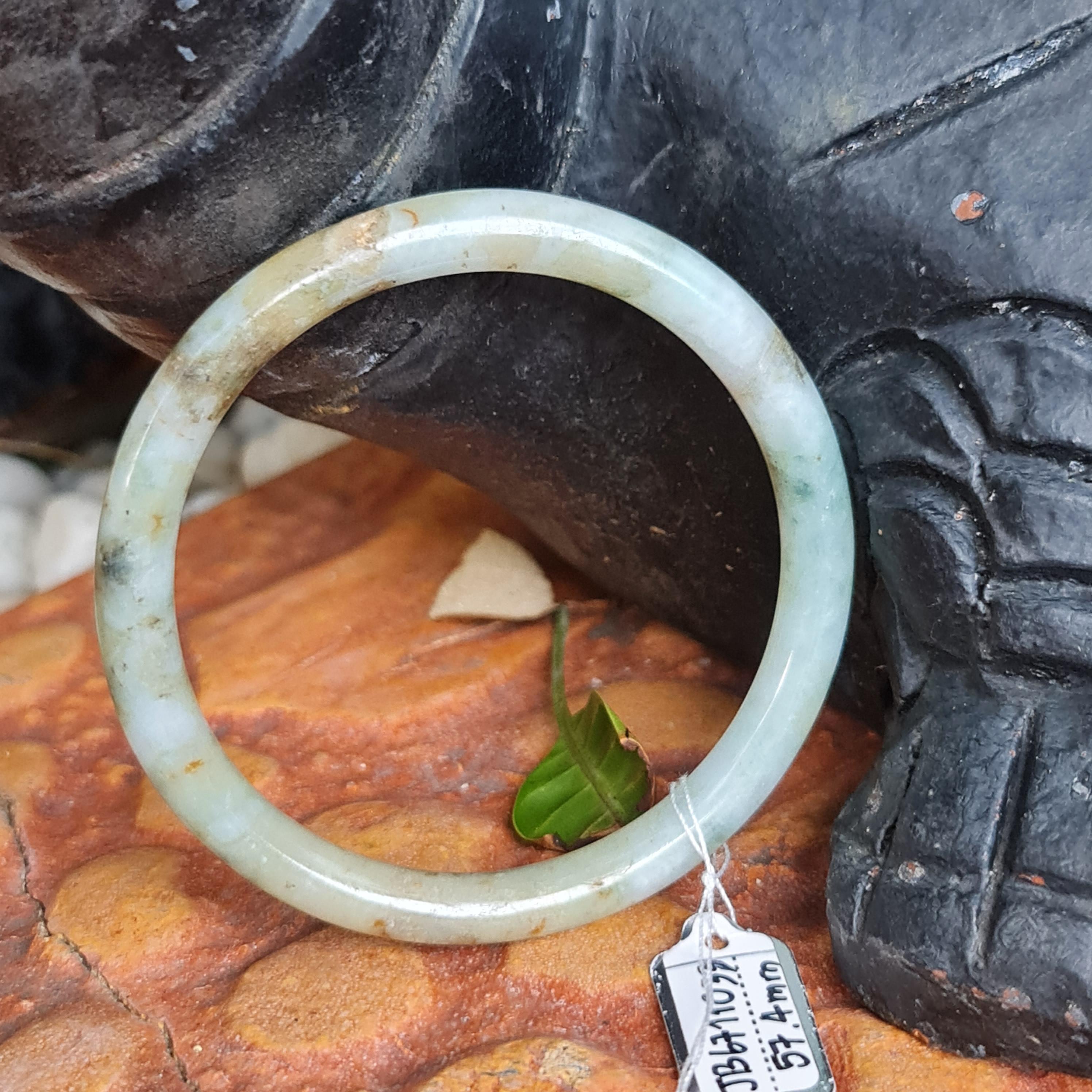 JB6711033 หยก พม่า แท้ Jade กำไลหยก 57.4 มม. (Jadeite bracelet) พม่า (Myanmar)