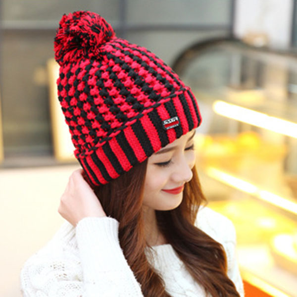 หมวกไหมพรมกันหนาวซับผ้าสำลีหนานุ่ม แต่งปอมใหญ่ (11433L)