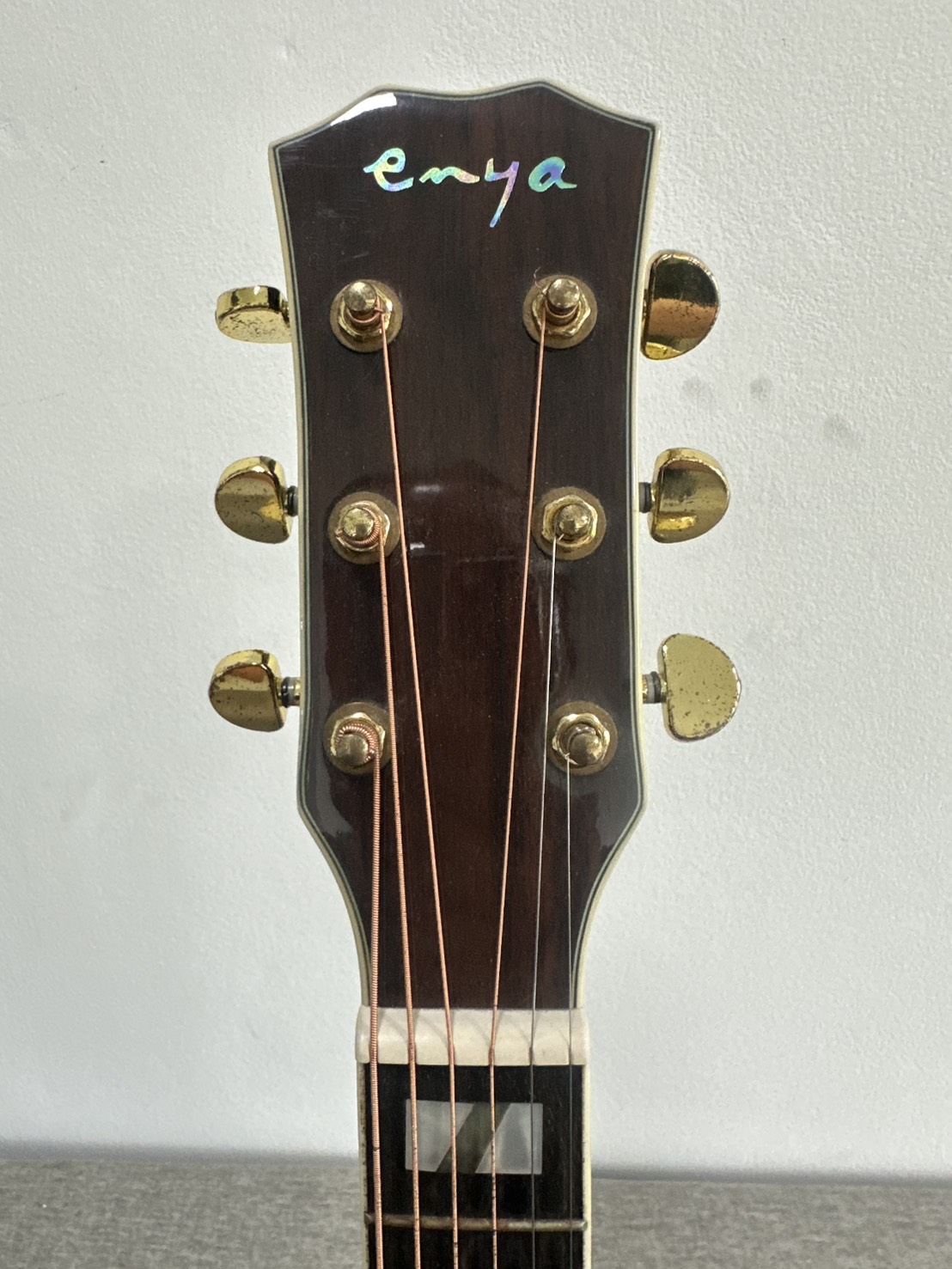 Guitar กีต้าร์โปร่งไฟฟ้า Enya รุ่น Ed18 EQ