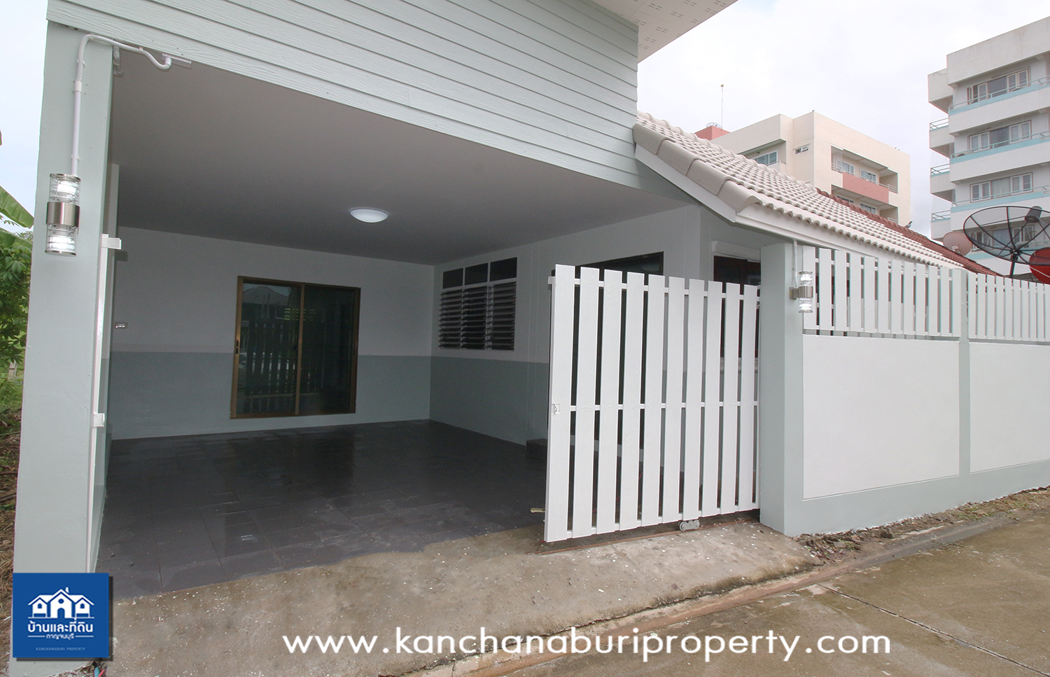 บ้านแฝดใจกลางเมือง38ตรว.พร้อมอยู่