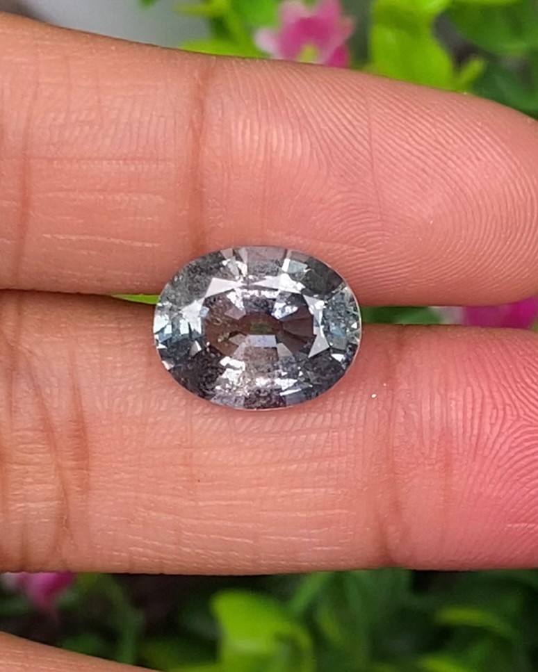 พลอย ซิวเวอร์ แซฟไฟร์ Silver Sapphire 7.02 กะรัต (Cts.) ดิบ Unheated พลอยแท้ อัญมณีมงคลประจําวันเกิด เครื่องประดับพลอย