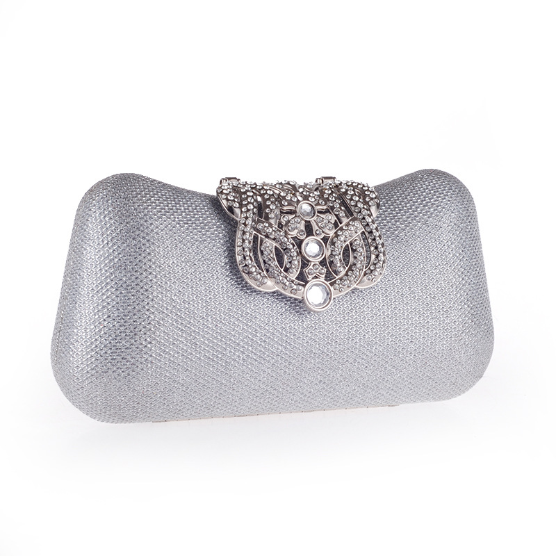 Pre-order กระเป๋าออกงาน Evening Clutch ทรงสวย แต่งเพชร จับถนัดมือ สวยหรู