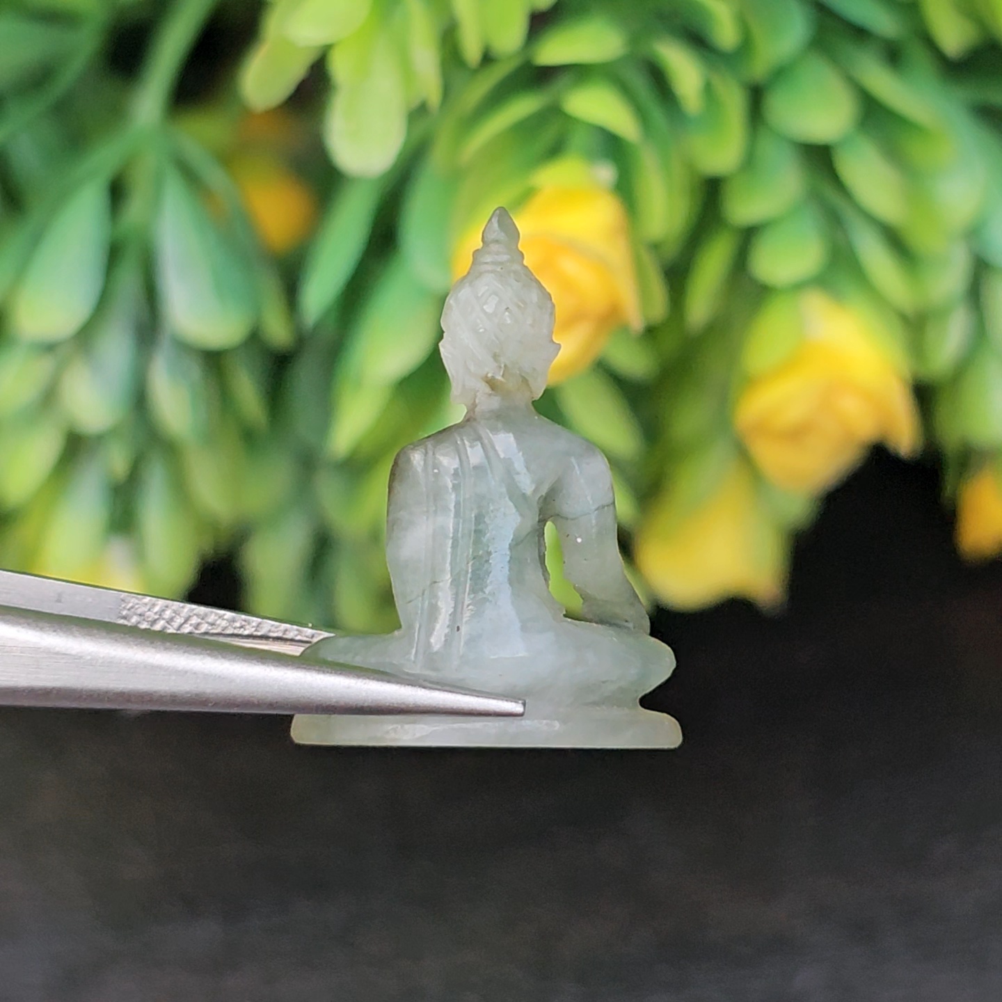 หยก แกะสลัก รูป พระ (Burmese jadeite) 9.86 กะรัต (cts.) หยก พม่า แท้