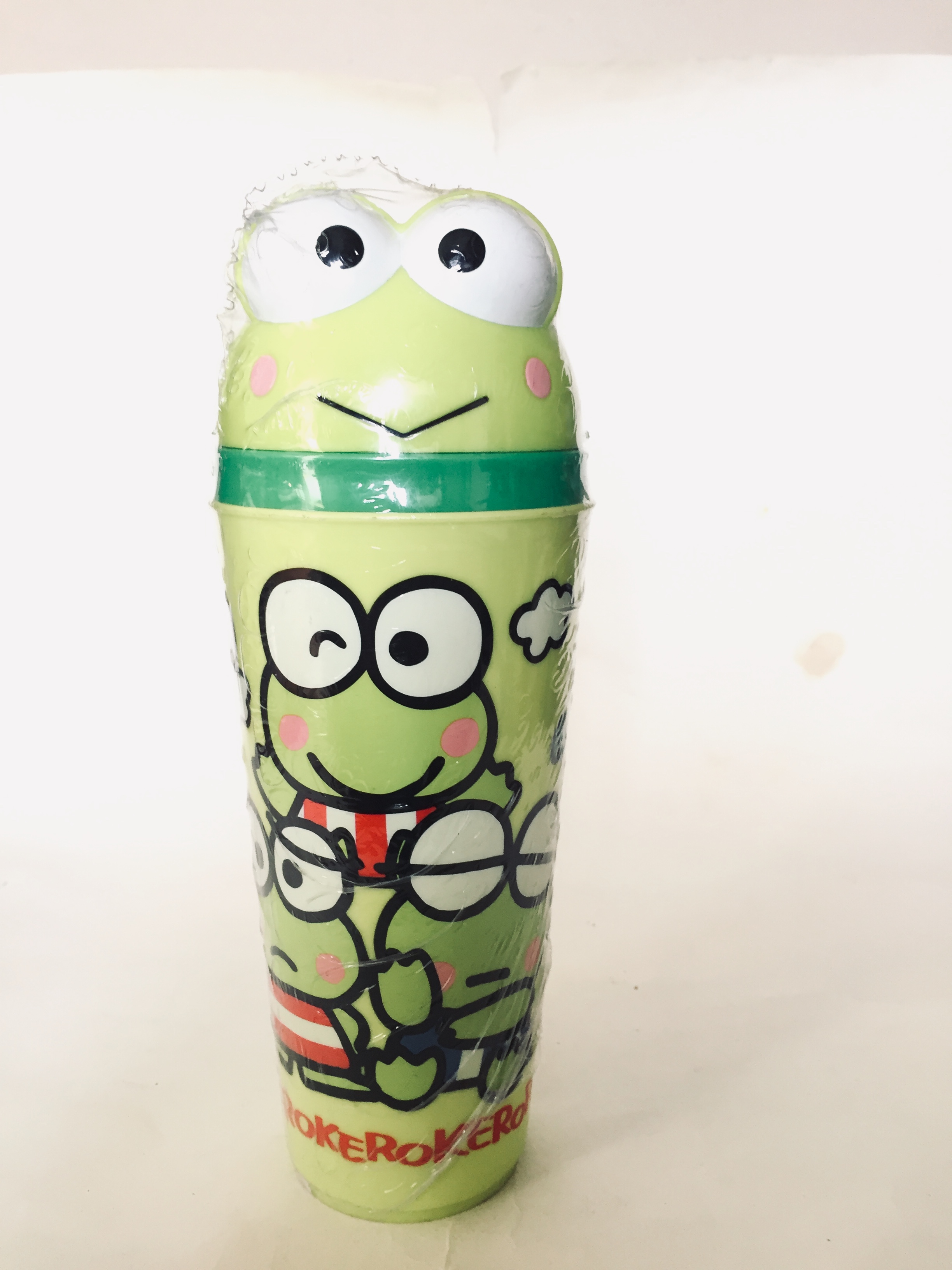 มีหลายภาพ,แก้วน้ำ ลาย กบเคโระ ของแท้ ซานริโอ้ **ซีลห่อมีรอยชำรุดตามภาพ