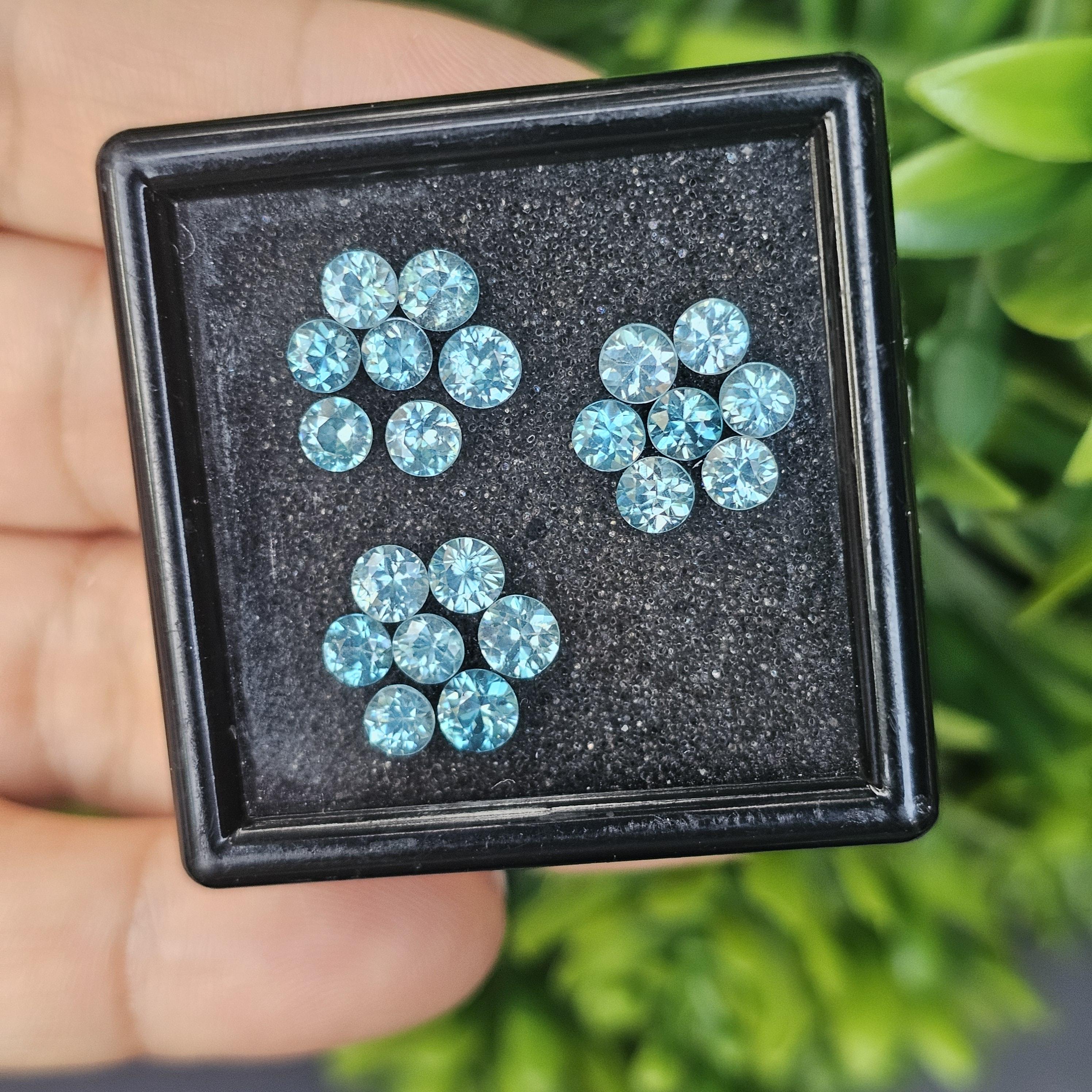 พลอย เพทาย Natural Zircon 7.18 กะรัต (Cts.) 9 เม็ด (18Pcs.) พลอยแท้อัญมณีมงคล ประจําวันเกิด เครื่องประดับพลอย