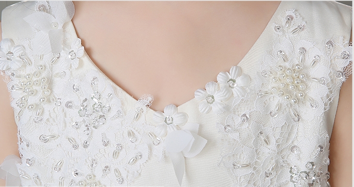 Pre-order ชุดราตรีเด็ก ชุดออกงาน ชุดกระโปรง สไตล์เจ้าหญิง แขนกุด คอวี แต่งดอกไม้ ปักเลื่อม แต่งมุก กระโปรงเป็นชั้น ๆ มีซิปหลัง