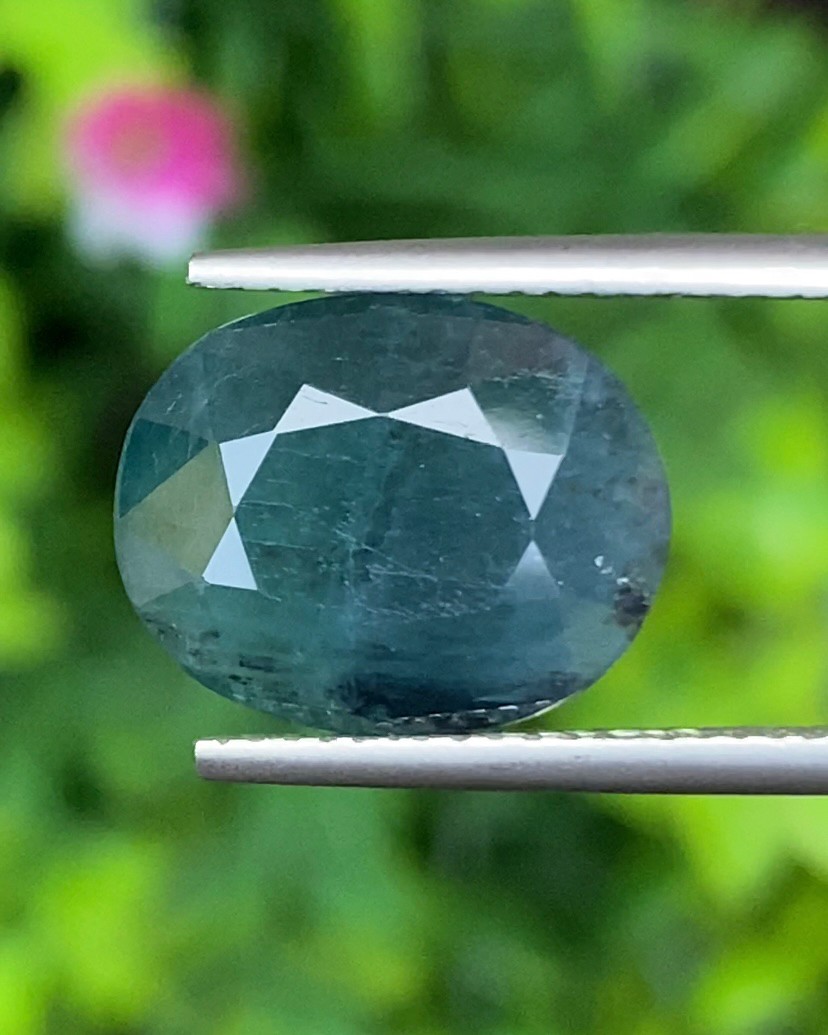 พลอย แกรนดิเดียร์ไรท์ Grandidierite 6.72 กะรัต (Cts.) พร้อมใบเซอร์ พลอยแท้ อัญมณีมงคลประจําวันเกิด เครื่องประดับพลอย