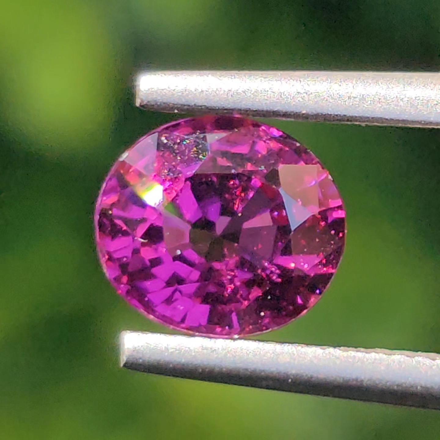 พลอย อุมบาไลต์ การ์เน็ต Umbalite Garnet 1.07กะรัต (Cts.) ดิบ Unheated ลอยแท้ อัญมณีมงคลประจําวันเกิด เครื่องประดับพลอย