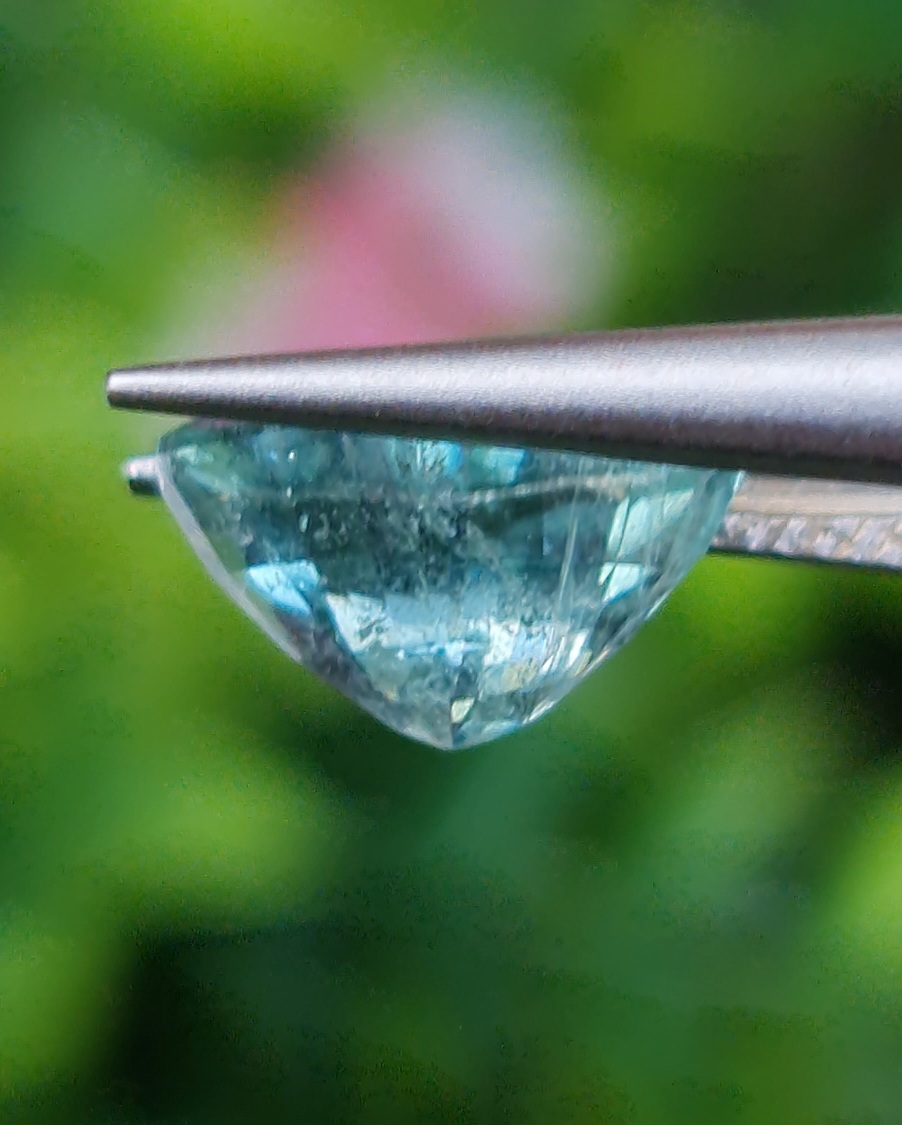 พลอย พาไรบ้า ทัวร์มาลีน Paraiba Tourmaline 2.17 กะรัต (Cts.) พร้อมใบเซอร์ พลอยแท้อัญมณีมงคล ประจําวันเกิด เครื่องประดับพลอย