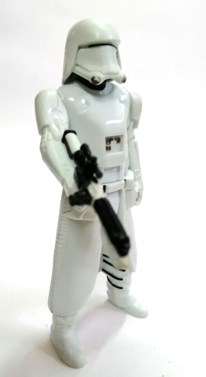 แอคชั่นฟิกเกอร์ ขนาด 6 นิ้ว สโนว์ทรูปเปอร์ จาก สตาร์วอส์ ep.7 ขยับแขน และเอวได้ งาน เคนเนอร์ เวียดนาม ขายตามสภาพ