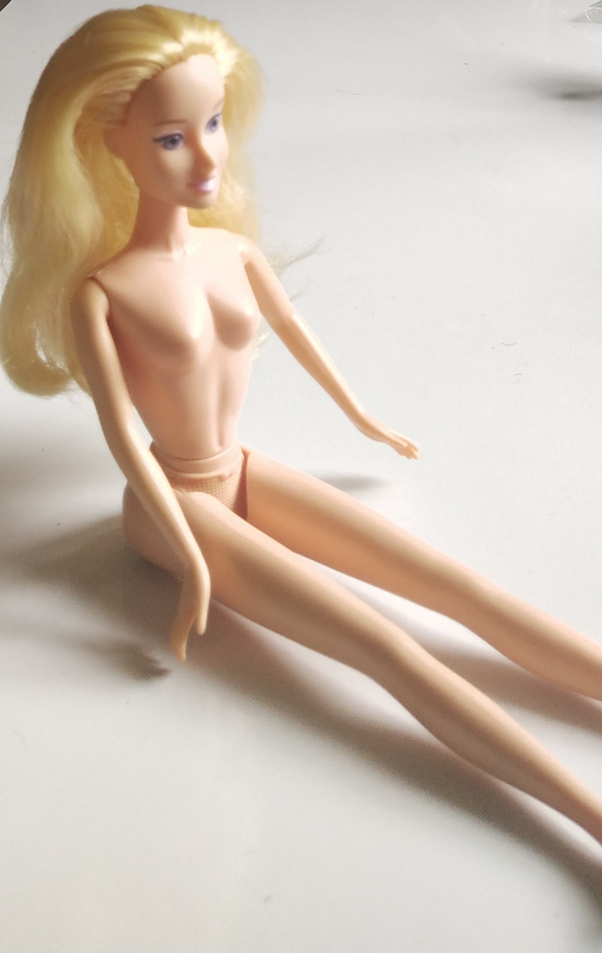 ของเล่น ของสะสม ตุ๊กตาเจ้าหญิงดิสนีย์ Disney Princess จาก แบรนด์ซิมบ้า ทอยส์ Simba Toys Doll หน้าสวย ผมทอง ปักไม่เต็มหัว สภาพดี ขายางพับงอได้