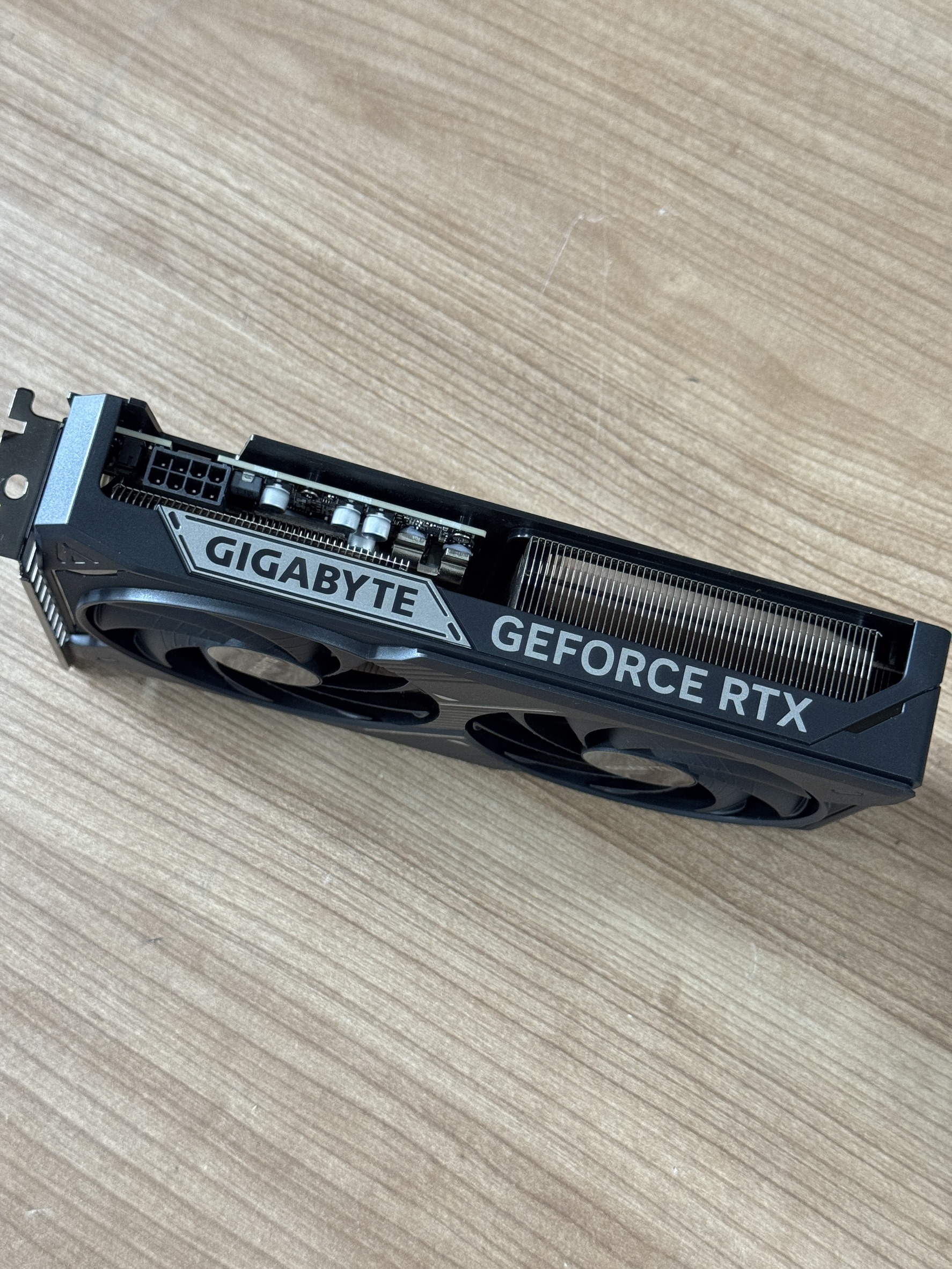 การ์ดจอ Gigabyte RTX5060 Ti OC 8GB GDDR7 ประกันเต็มๆ