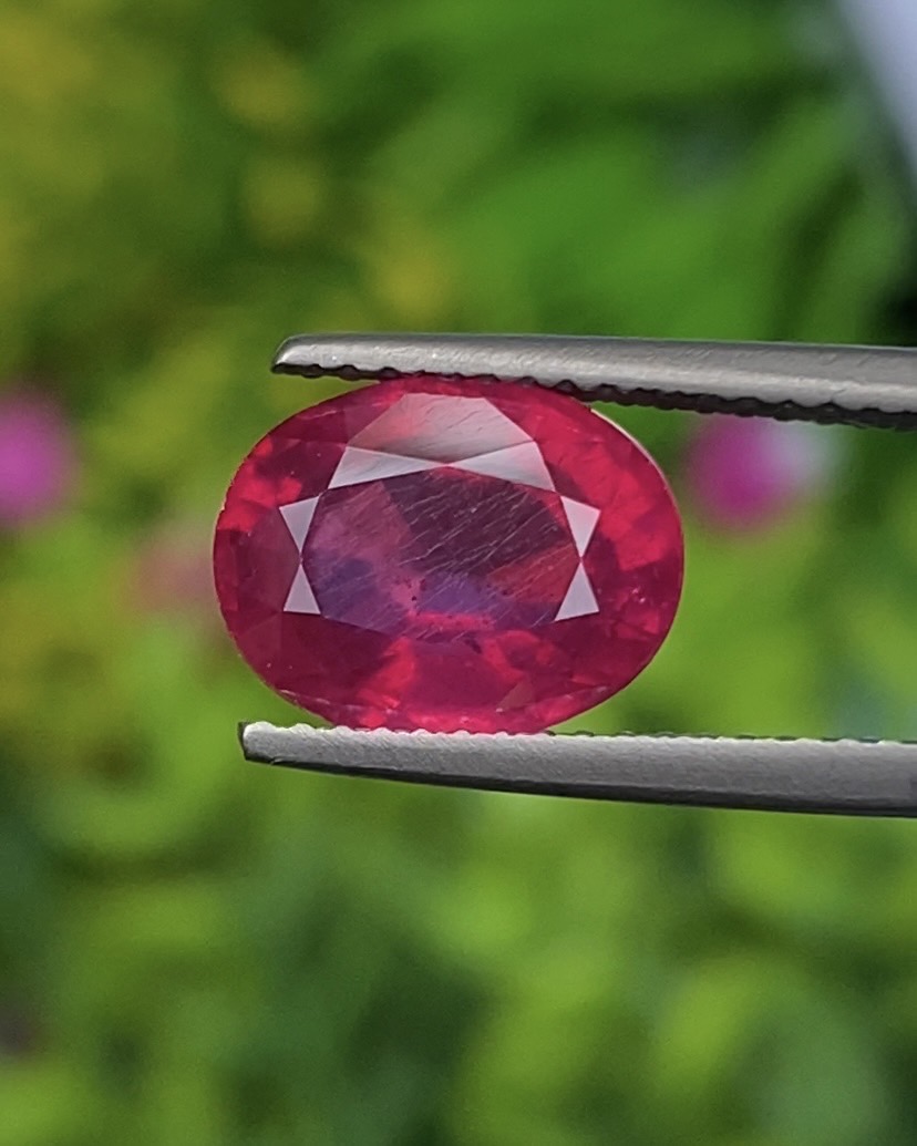 พลอย ทับทิม (Ruby Sapphire) 3.80 กะรัต (Cts.) พลอยแท้ อัญมณีมงคลประจําวันเกิด เครื่องประดับพลอย