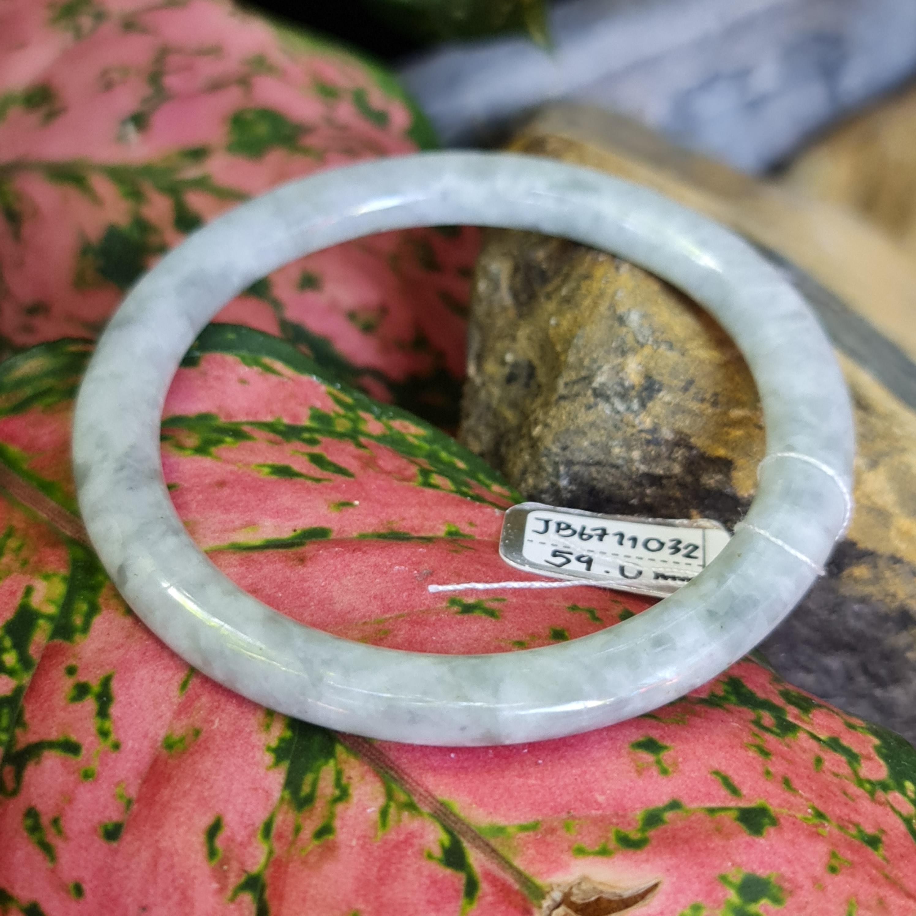 JB6711032 หยก พม่า แท้ Jade กำไลหยก 59.0 มม. (Jadeite bracelet) พม่า (Myanmar)