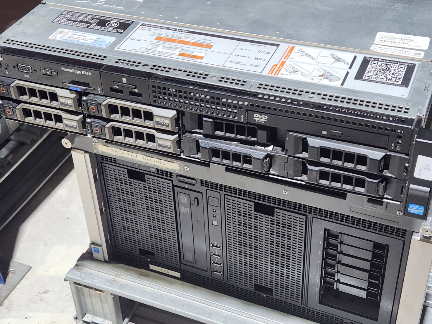 Dell PowerEdge R720(E5-2640/8GB*6/HDD 1TB*4)+Power 750W*2+Raid H710 Mini