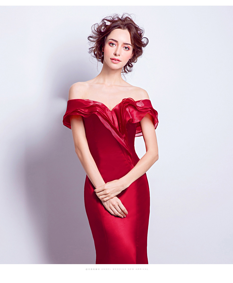Pre-order ชุดแฟนซี ชุดเจ้าสาว ชุดราตรียาว สีไวน์แดง ไหล่ปาด จับเดรปช่วงอก กระโปรงทรงหางปลา เชือกผูกหลัง