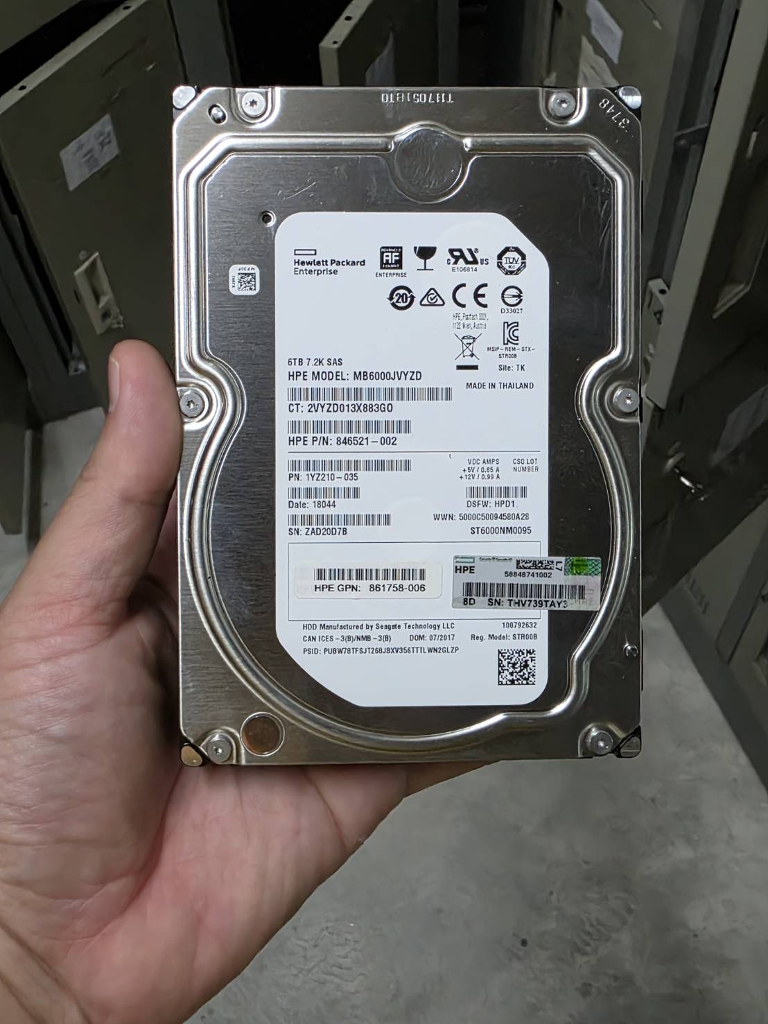 HPE SAS 6TB MB6000JVYZD ขายเท ซื้อ 10 แถม 1 กันไปเลย