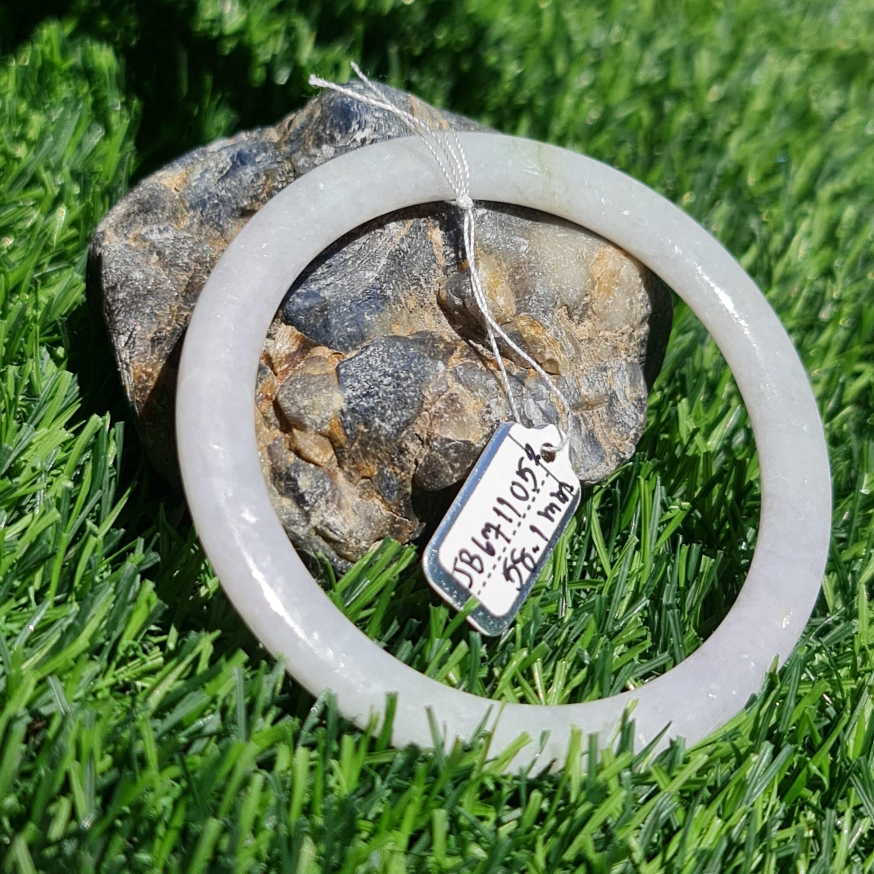 JB6711052 หยก พม่า แท้ Jade กำไลหยก 58.1 มม. (Jadeite bracelet) พม่า (Myanmar)