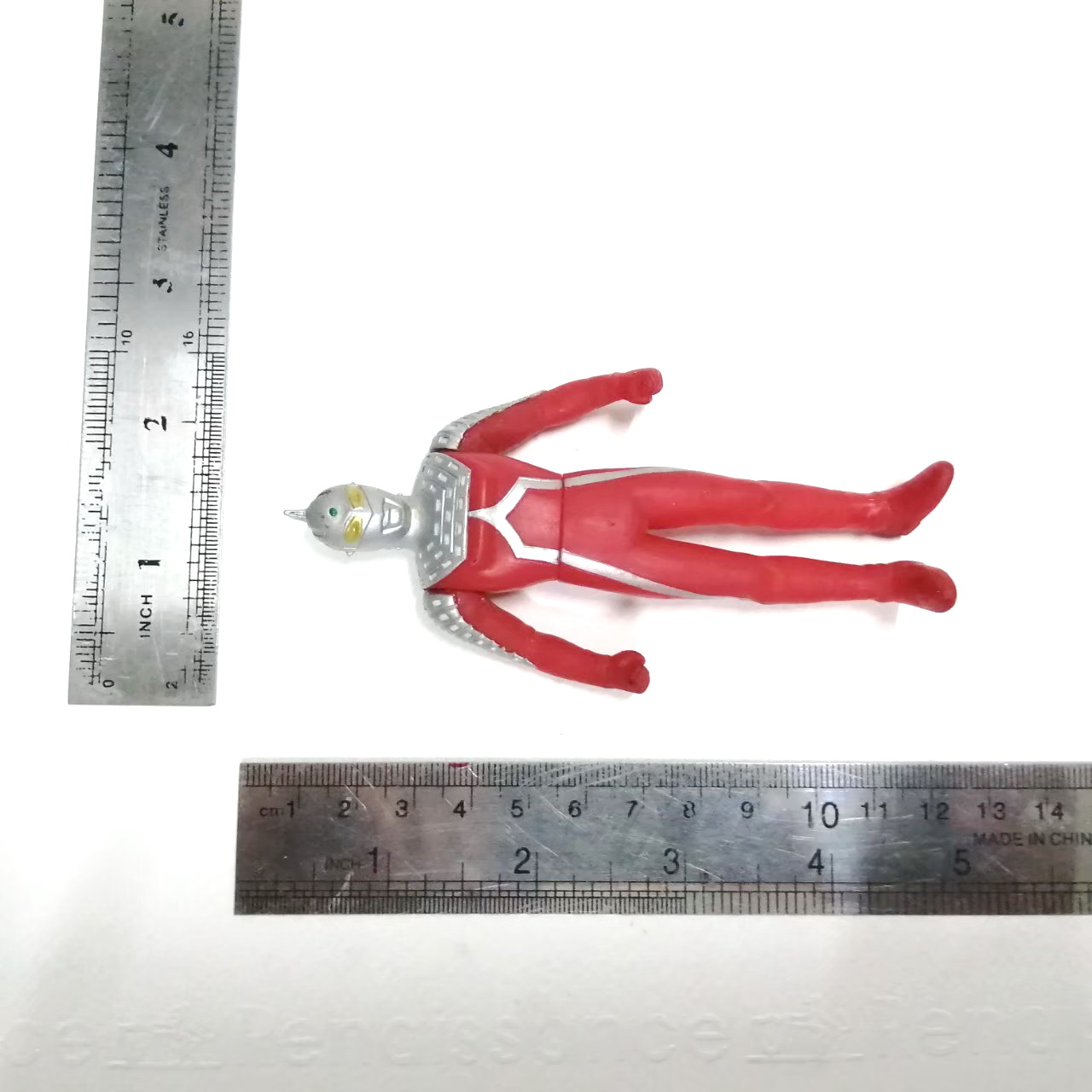 ซอฟ4นิ้ว อุลตร้าเซเว่น มือสองสภาพดีมีรอยบ้าง