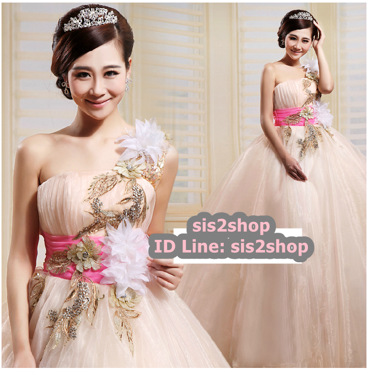 พร้อมเช่า ชุดแฟนซี ชุดราตรียาว สีครีม Champagne เกาะอก ไหล่เดี่ยว แต่งดอกช่วงบน กระโปรงพองสวย เชือกผูกหลัง สไตล์เจ้าหญิง