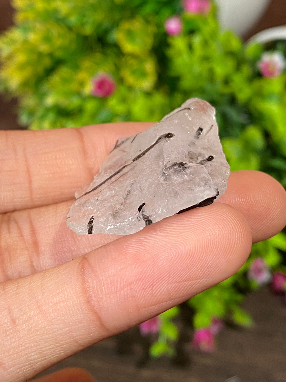ก้อน ไหมดำ ควอตซ์ แก้วขนเหล็ก Black Rutilated Quartz Rough 54.16 กะรัต Cts. พลอยแท้ อัญมณีมงคลประจําวันเกิด เครื่องประดับพลอย