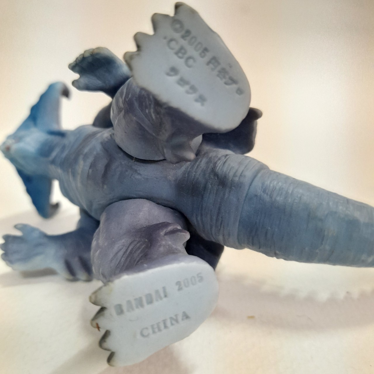 มีหลายภาพ,ซอฟ 3.5-4นิ้ว สัตว์ประหลาดลาโกลัส จากอุลตร้าแมนแม๊กซ์ มือสองสภาพดี ไม่พบบ่อย มีรอยบ้าง