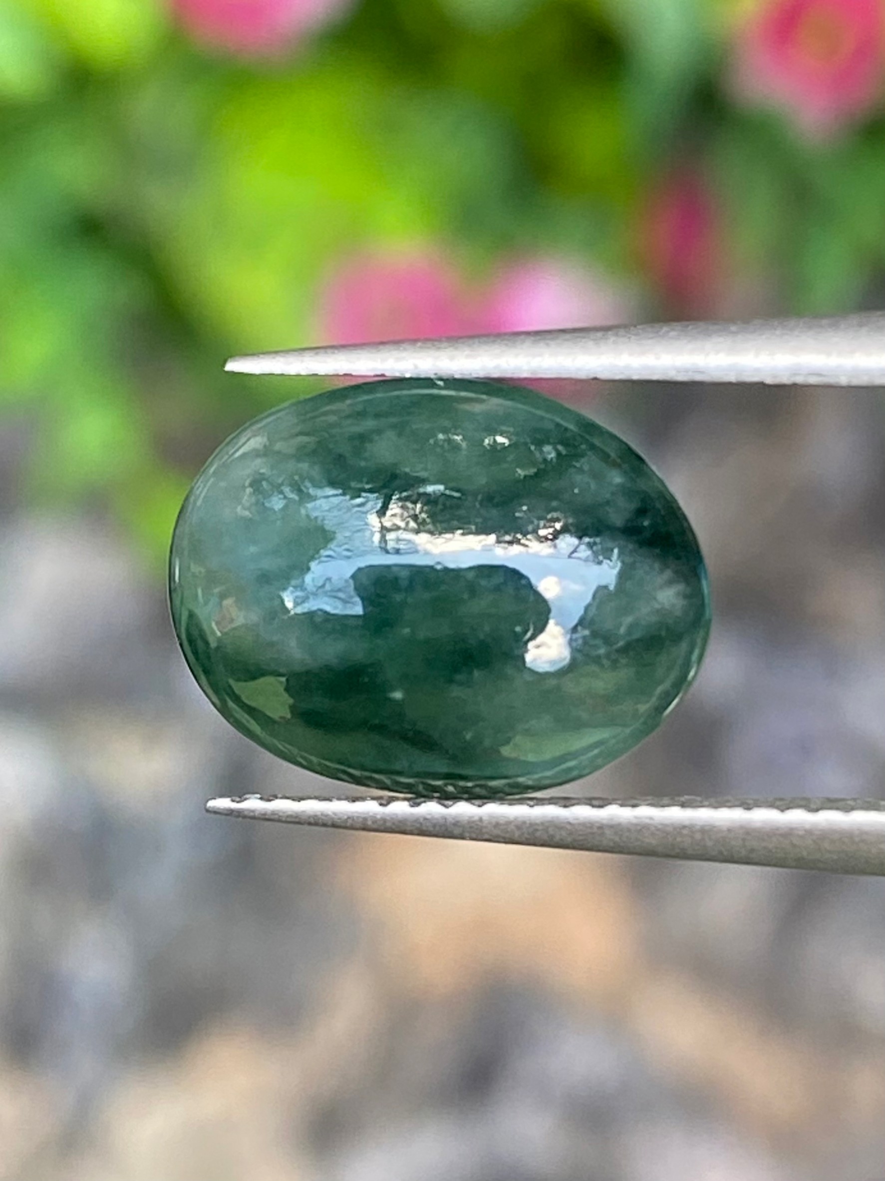 หยกพม่าเจียรนัย (Burmese jade ) 3.79 กะรัต หยกแท้ อัญมณีมงคลประจําวันเกิด เครื่องประดับหยก