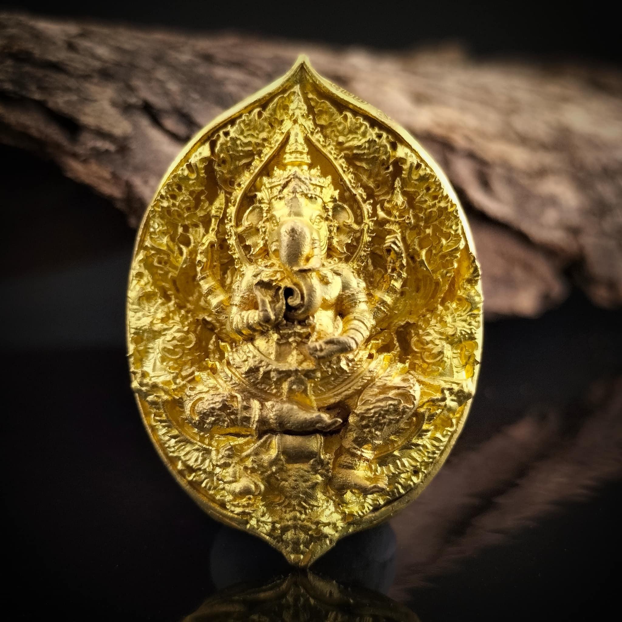 พระพิฆเณศหลังพญาครุฑ รุ่น จิตสมปรารถนา