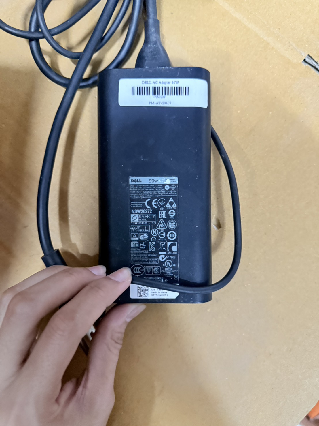 DELL AC Adapter 90W