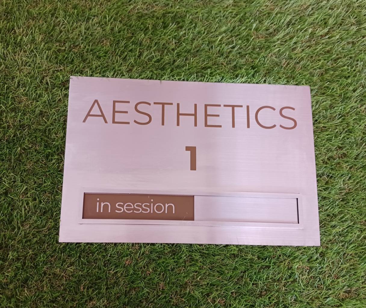 ป้ายสแตนเลสกัดกรด ป้ายรางสอด