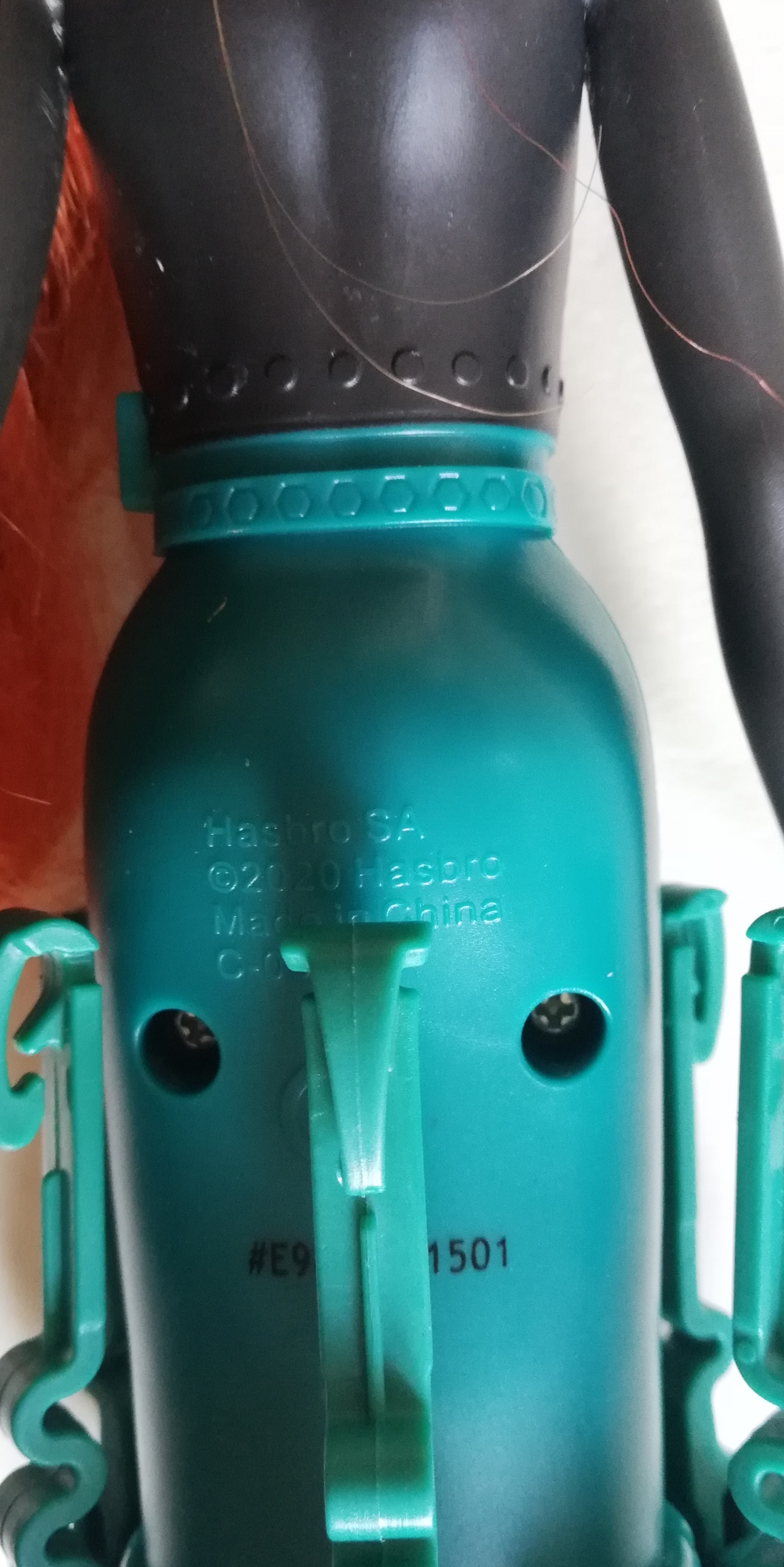 มีหลายภาพ, ตุ๊กตาราชินีแอนนา ในชุดปราบดาภิเษก*** กระโปรงมีกลไก พับขึ้นการออกได้ ปลายผมช็อตบ้าง, มีของตามภาพ จากภาพยนต์การ์ตูนดิสนีย์ เรื่อง Frozen 2