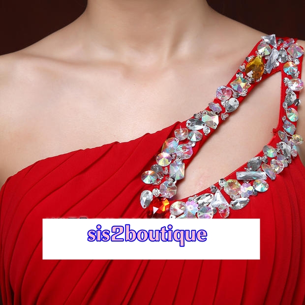 Pro-order ชุดราตรียาว ไหล่เดียว ผ้าชีฟอง แต่งเลื่อม แต่งมุก ช่วงเนินอกและเอว เชือกผูกหลัง